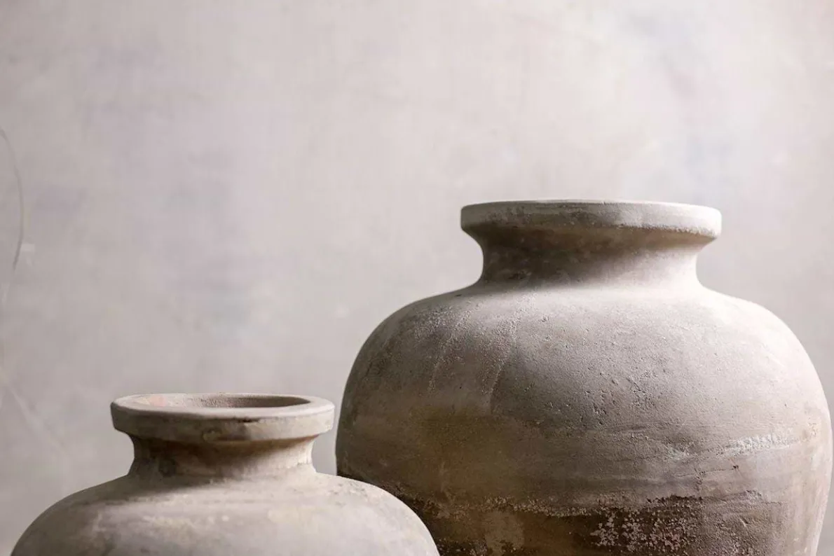 Affiti Clay Tapered Pot - Small