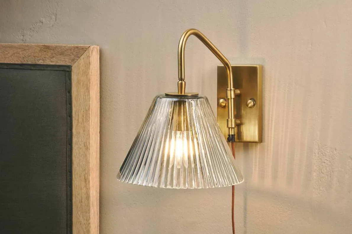 Akoli Glass Wall Lamp - Clear & Antique Brass