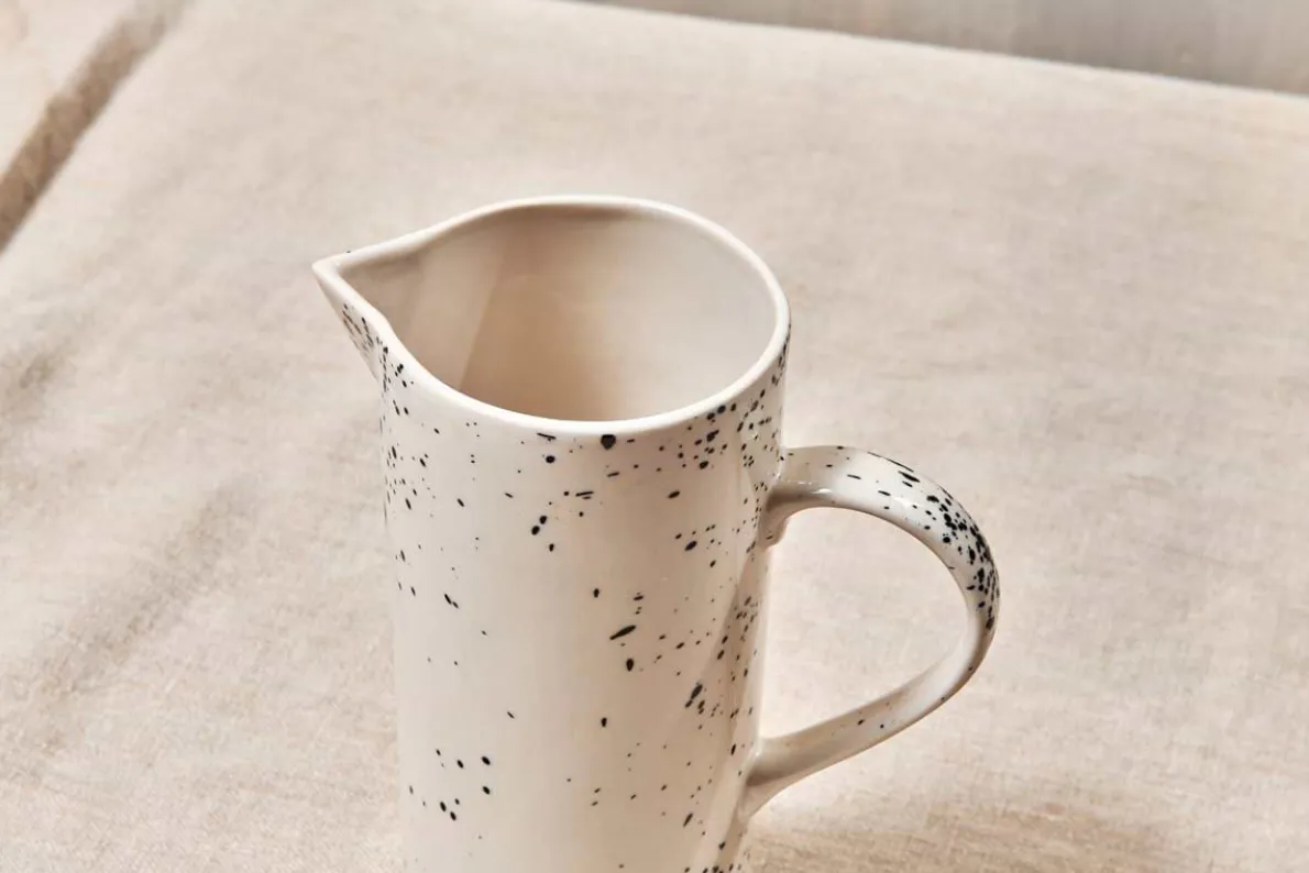 Ama Splatter Jug