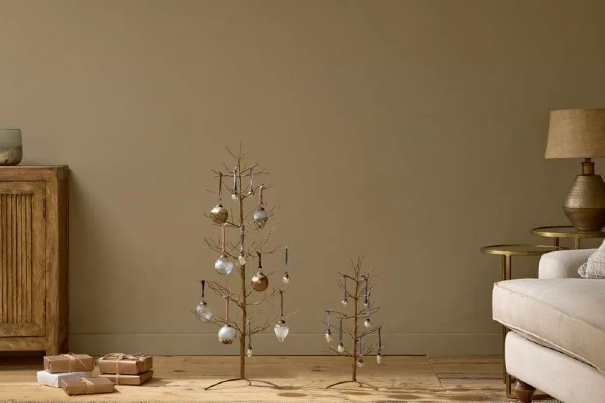 Charida Wire Tree