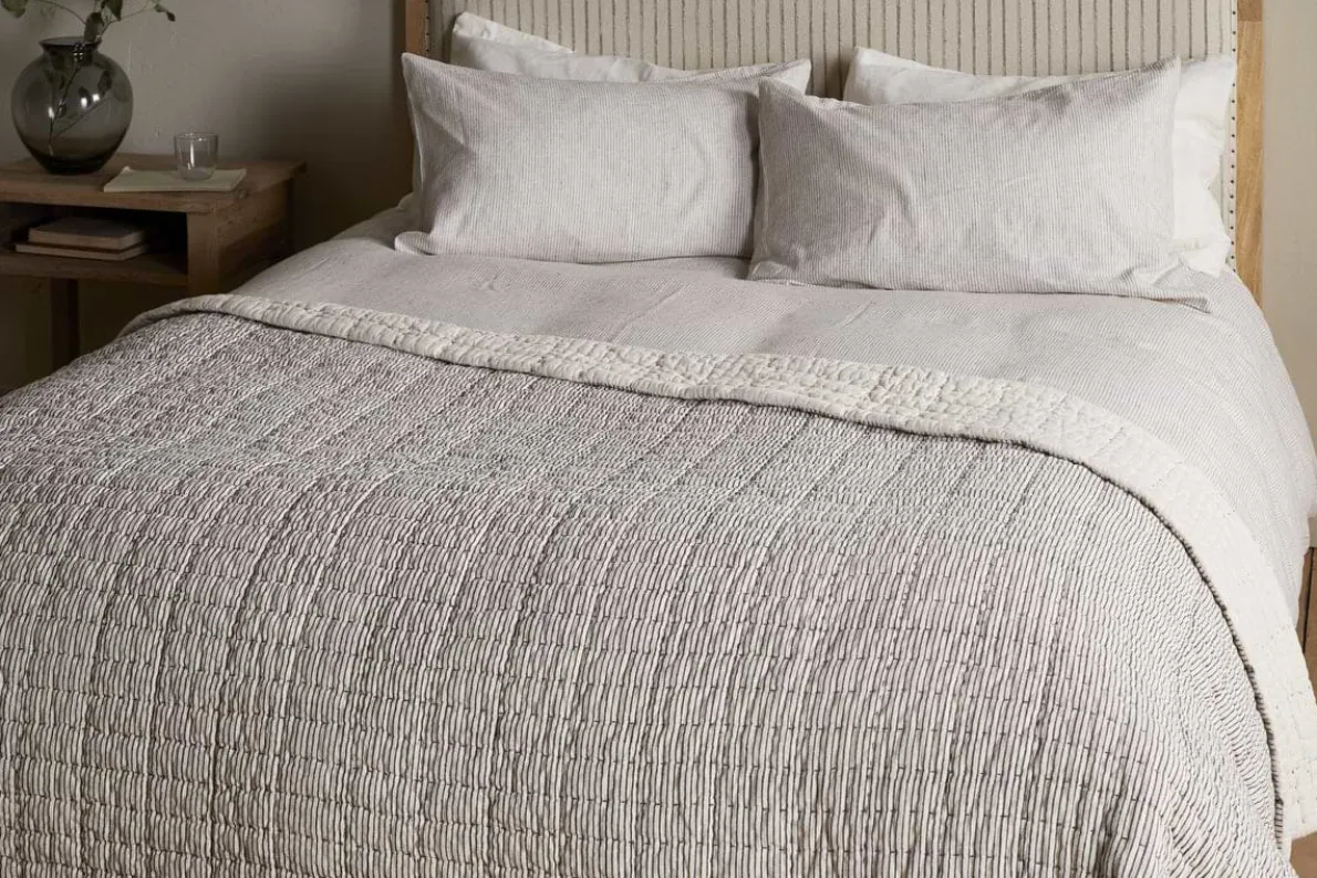 Dipti Cotton & Linen Block Print Bed Quilt - Charcoal