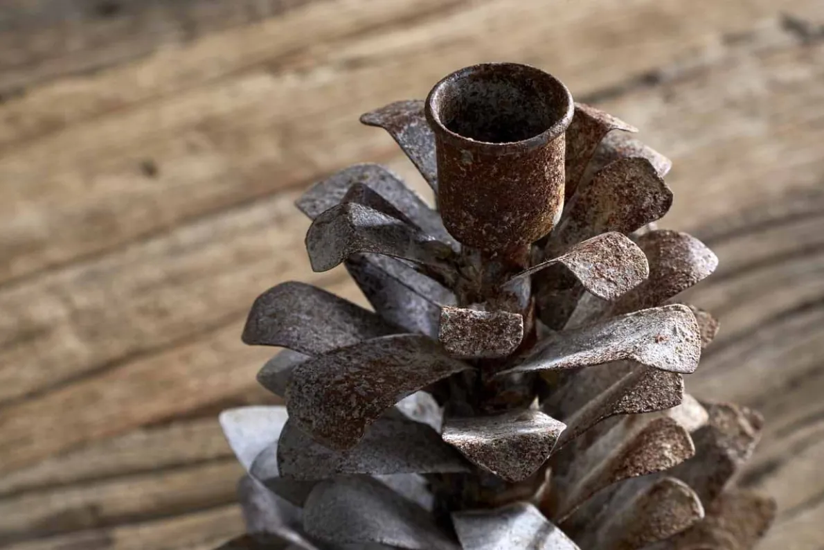Elagalu Pine Cone Candle Holder - Zinc