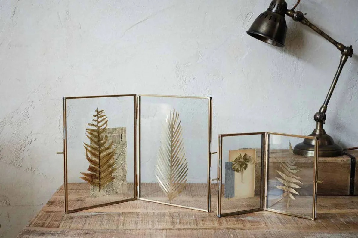 Folded Danta Frame - Antique Brass