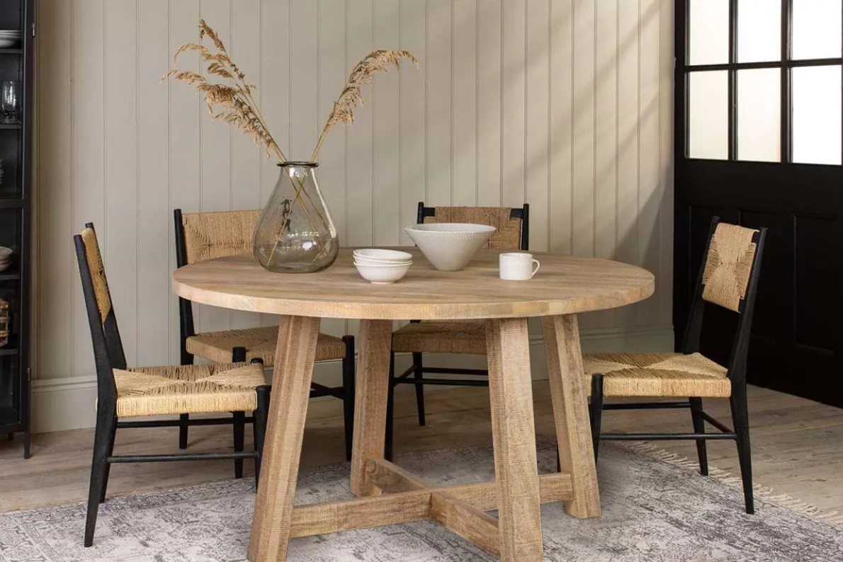 Indali Mango Wood Round Dining Table - Natural
