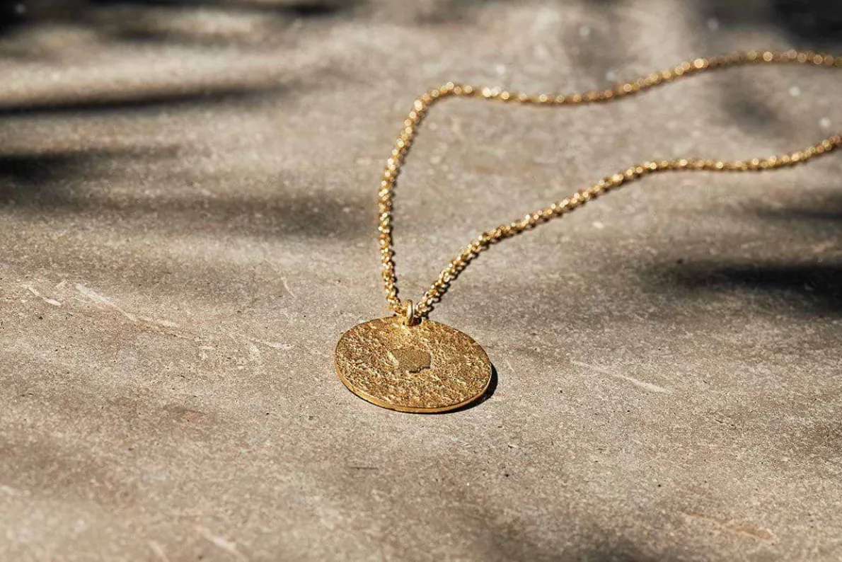Karnataka Disc Pendant Necklace
