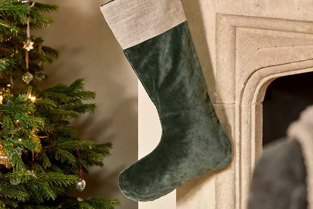 Karru Cotton Velvet Stocking - Forest Green