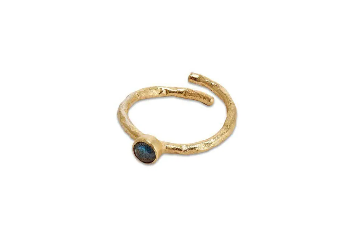 Kira Ring