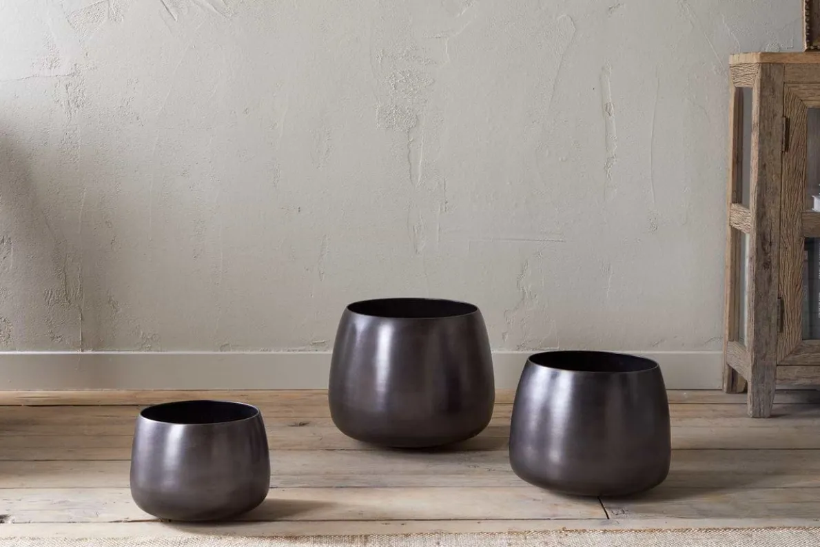 Maliki Plant Pot - Aged Bronze