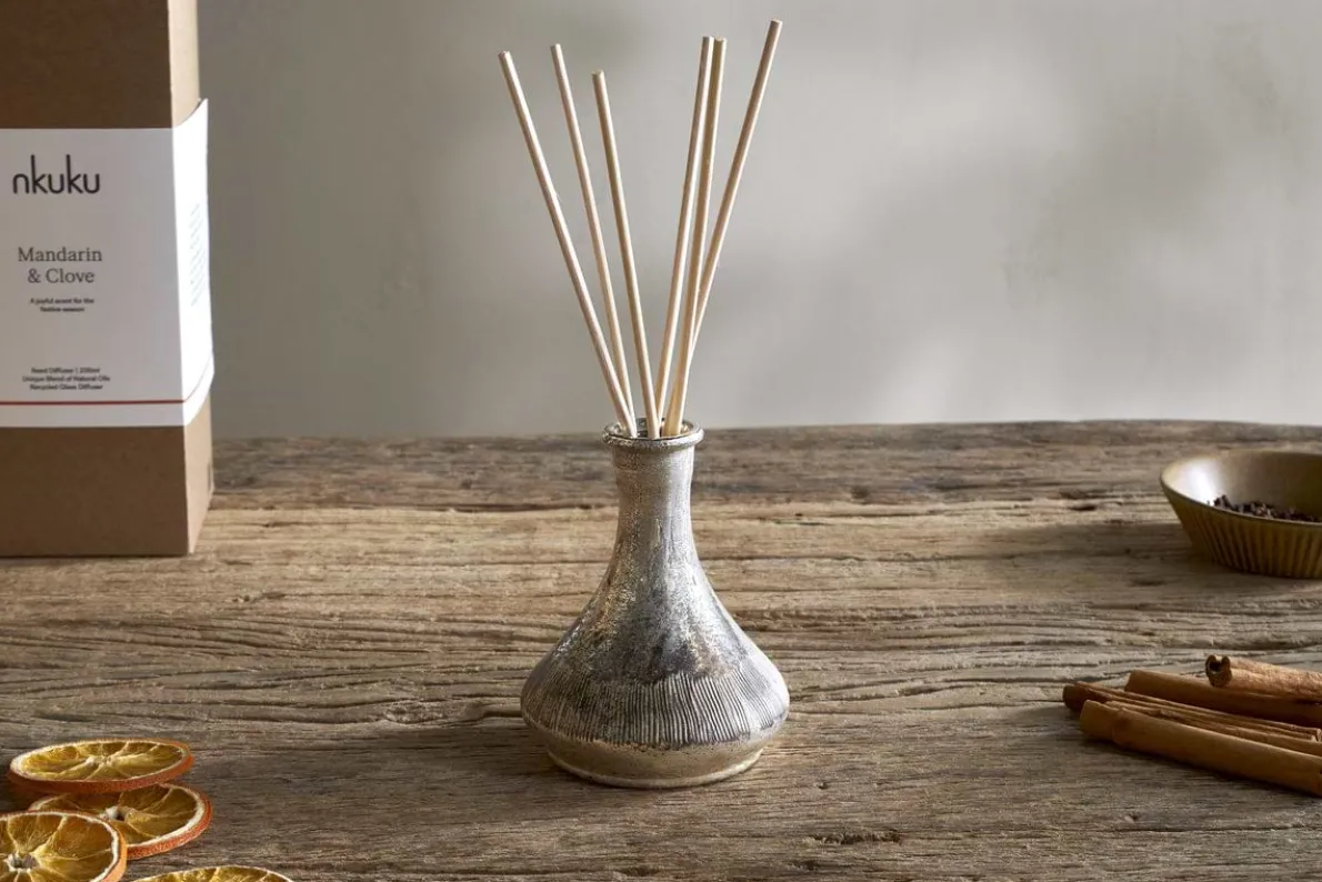 Mandarin & Clove Reed Diffuser