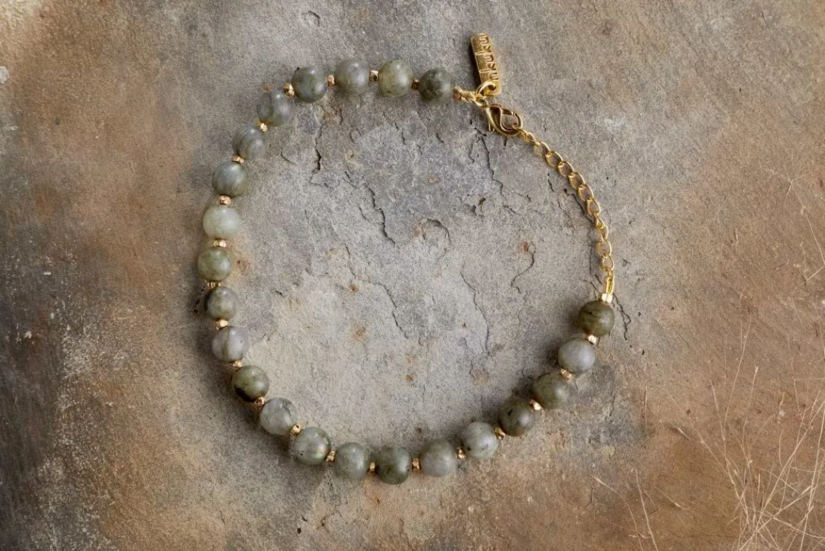 Marai Bracelet - Labradorite