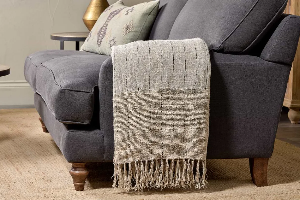 Mayla Throw