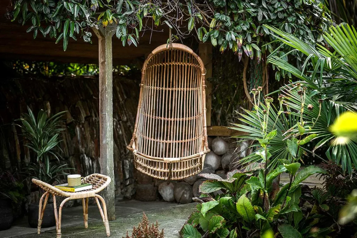 Nesari Rattan Hanging Chair - Natural