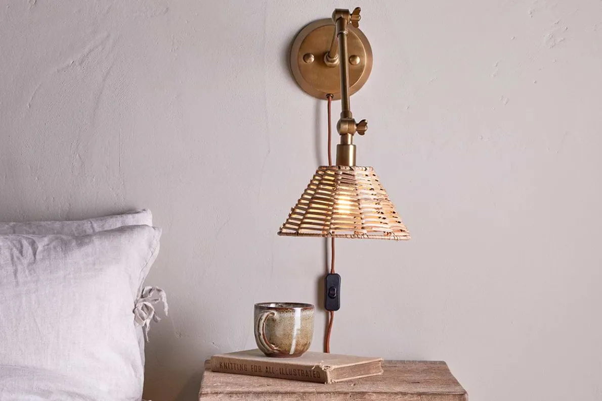Noko Rattan Wall Lamp - Natural & Antique Brass