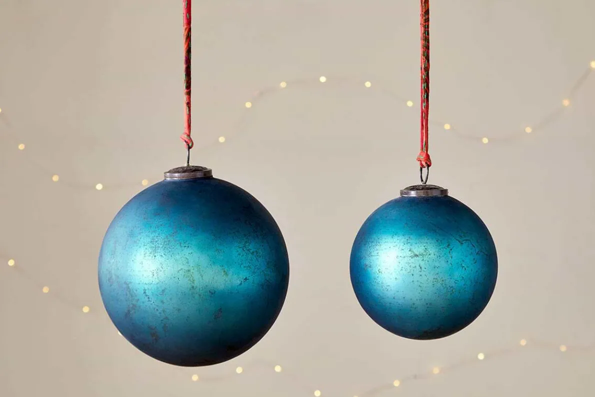 Oko Giant Bauble - Matt Teal
