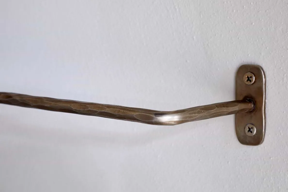 Olani Bathroom Hanging Rail - Antique Brass