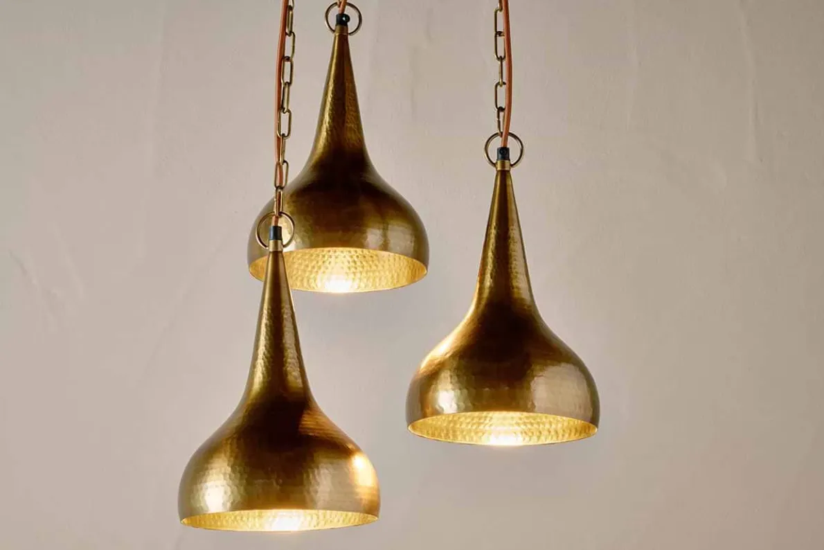 Quinn Hammered Metal Cluster Lamp - Antique Brass