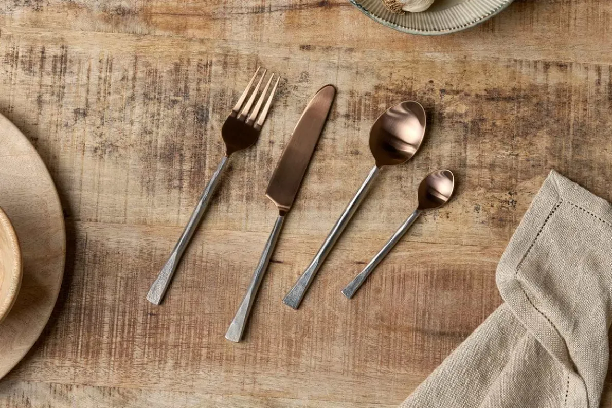 Usa Cutlery Set - Rose Gold (Set of 16)