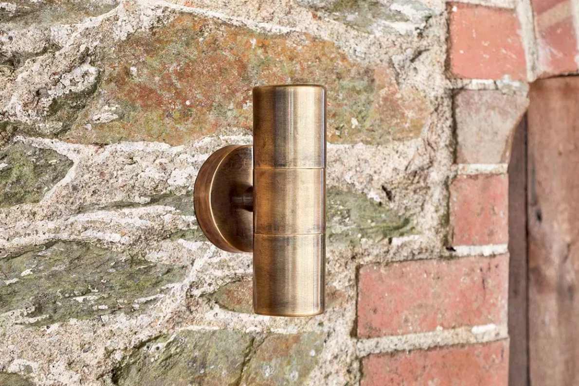 Vitla Outdoor Wall Lamp - Antique Brass